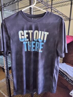 Old Navy Men’s 'Get Out There' Short-Sleeve Tee - Dark Gray with Blue Graphic